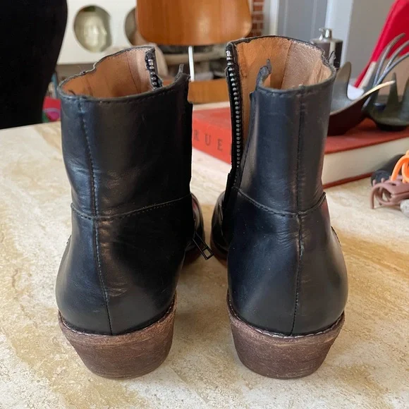 Madewell The Charley Boot - Picture 4 of 10